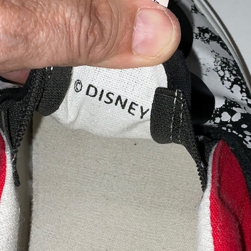 💲Ground Up, Disney Minnie Mouse Slip Ons, Sz. 9 - Picture 11 of 12